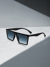 Celebrity Black Rectangular Plastic Sunglasses For Women CLSN25-6087-04