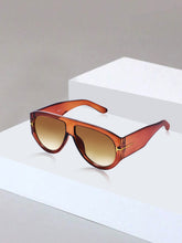 Celebrity Brown Oversized Plastic Sunglasses For Women CLSN25-V696-02