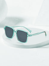 Celebrity Green Square Plastic Sunglasses For Women CLSN25-DC1001-04