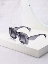 Celebrity Grey Retro-Square Plastic Sunglasses For Men CLSN25-86744-04