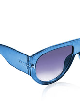 Celebrity Blue Oversized Plastic Sunglasses For Women CLSN25-V696-05